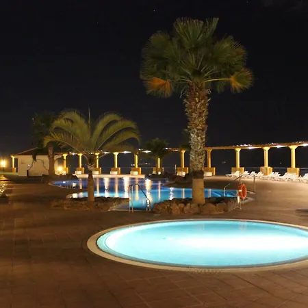 Costa Adeje Vi * أذيخي